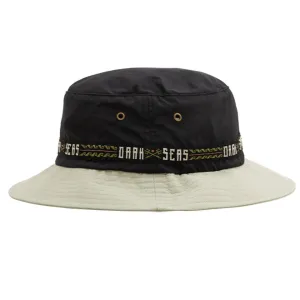 DARK SEAS WEDGE BUCKET HAT BLACK/WHITE